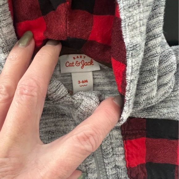 4 Outfits for Baby- 3-6 Months - Picture 6 of 10